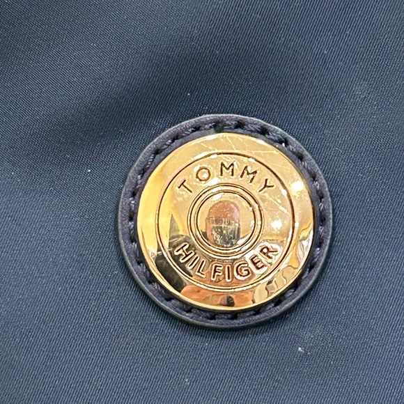 Tommy Hilfiger Navy Blue Nylon Crossbody Bag w/ Gold-Tone Hardware - Picture 3 of 9